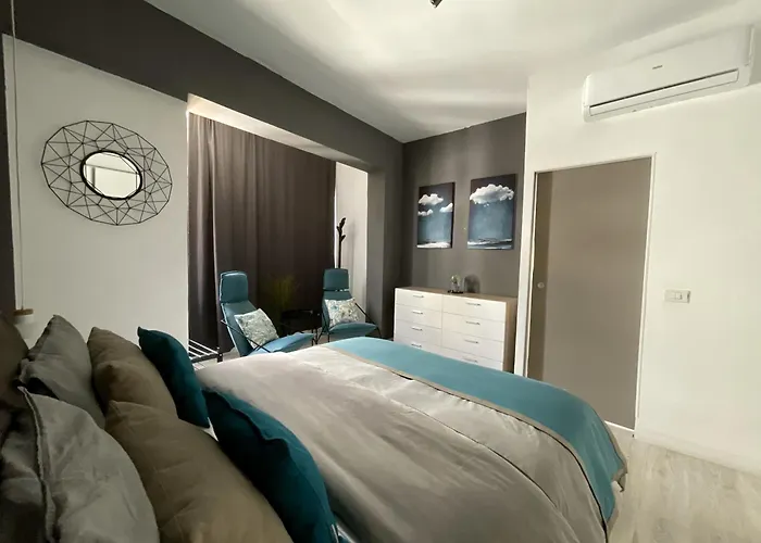 Santa Cruz Luxury Low-Cost Apartment With Terrace & Views