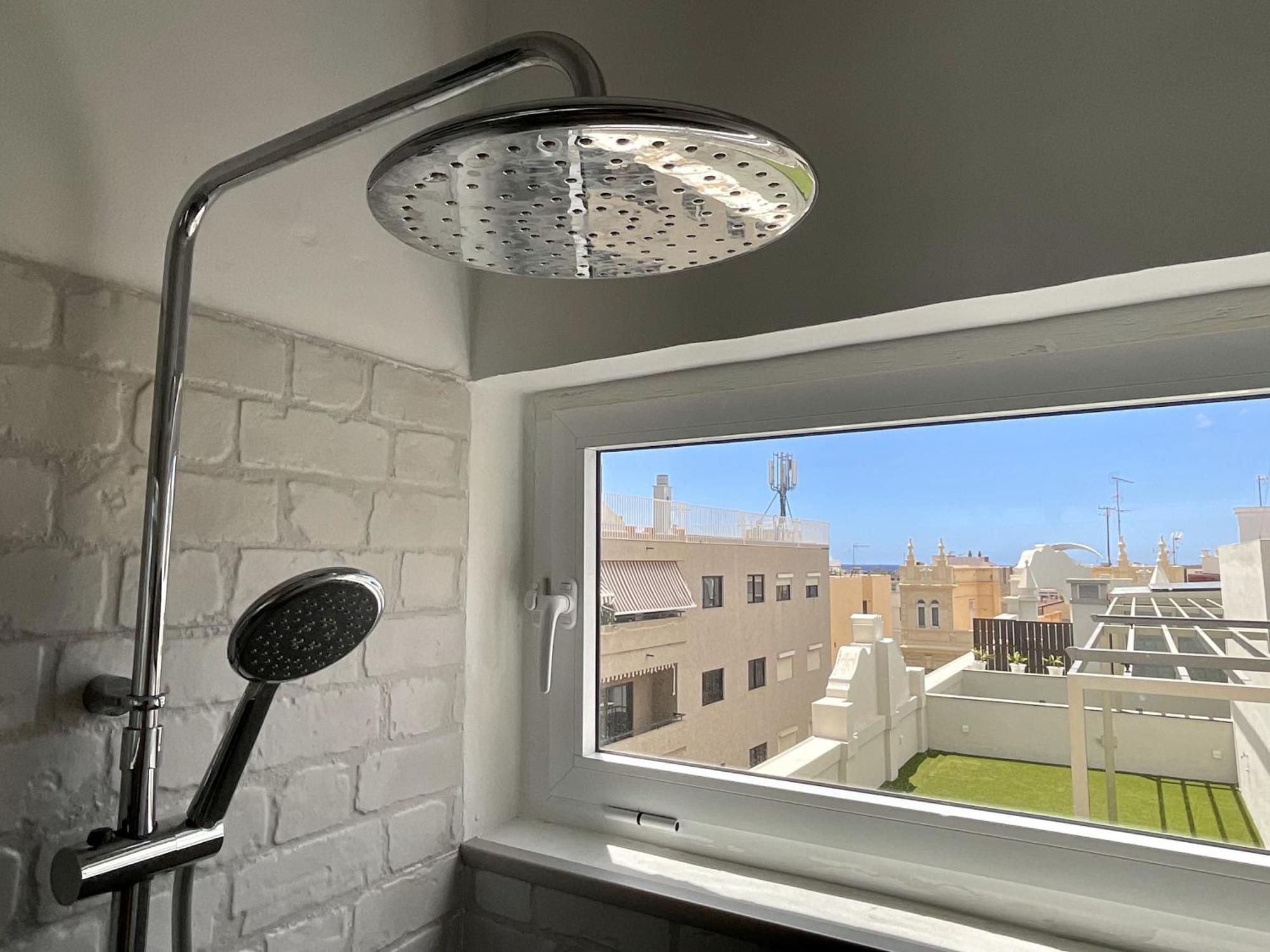 Cruz Luxury Low-cost With Terrace & Views
